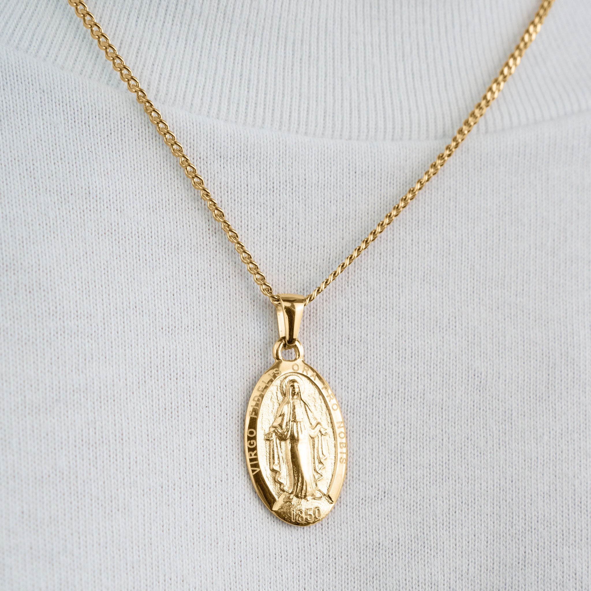 Maria Pendant (Gold)